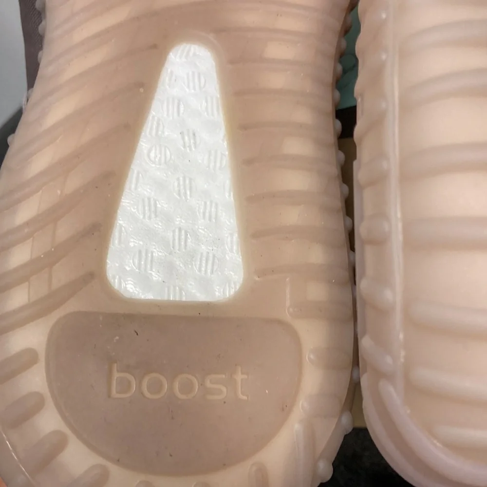 Yeezy Mono Mist size 9 - Picture 6 of 9